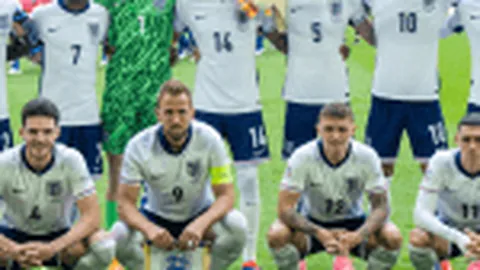 2025体育年鉴：辉煌成就指引体育强国之路